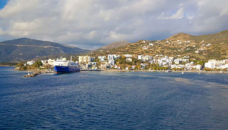 ferry-leaving-lavrio-town-southeastern-part-attica-greece